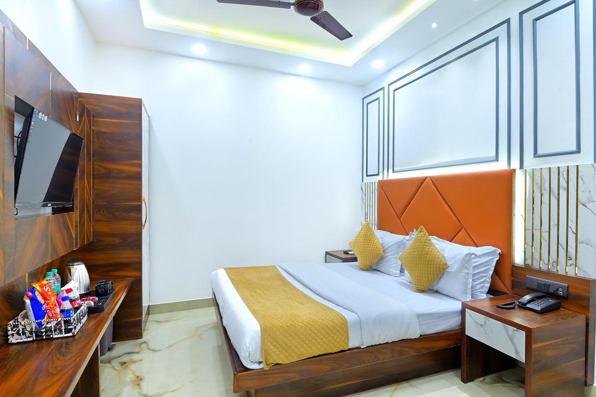 Hotel Nav Durga "2 Walking From New Delhi Railway Station" エクステリア 写真