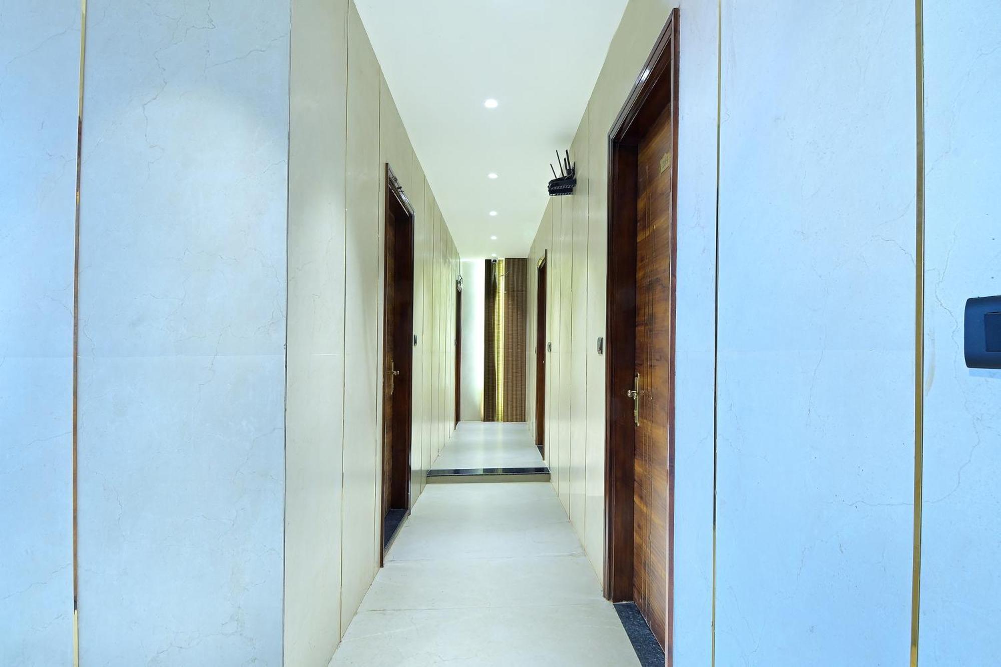 Hotel Nav Durga "2 Walking From New Delhi Railway Station" エクステリア 写真