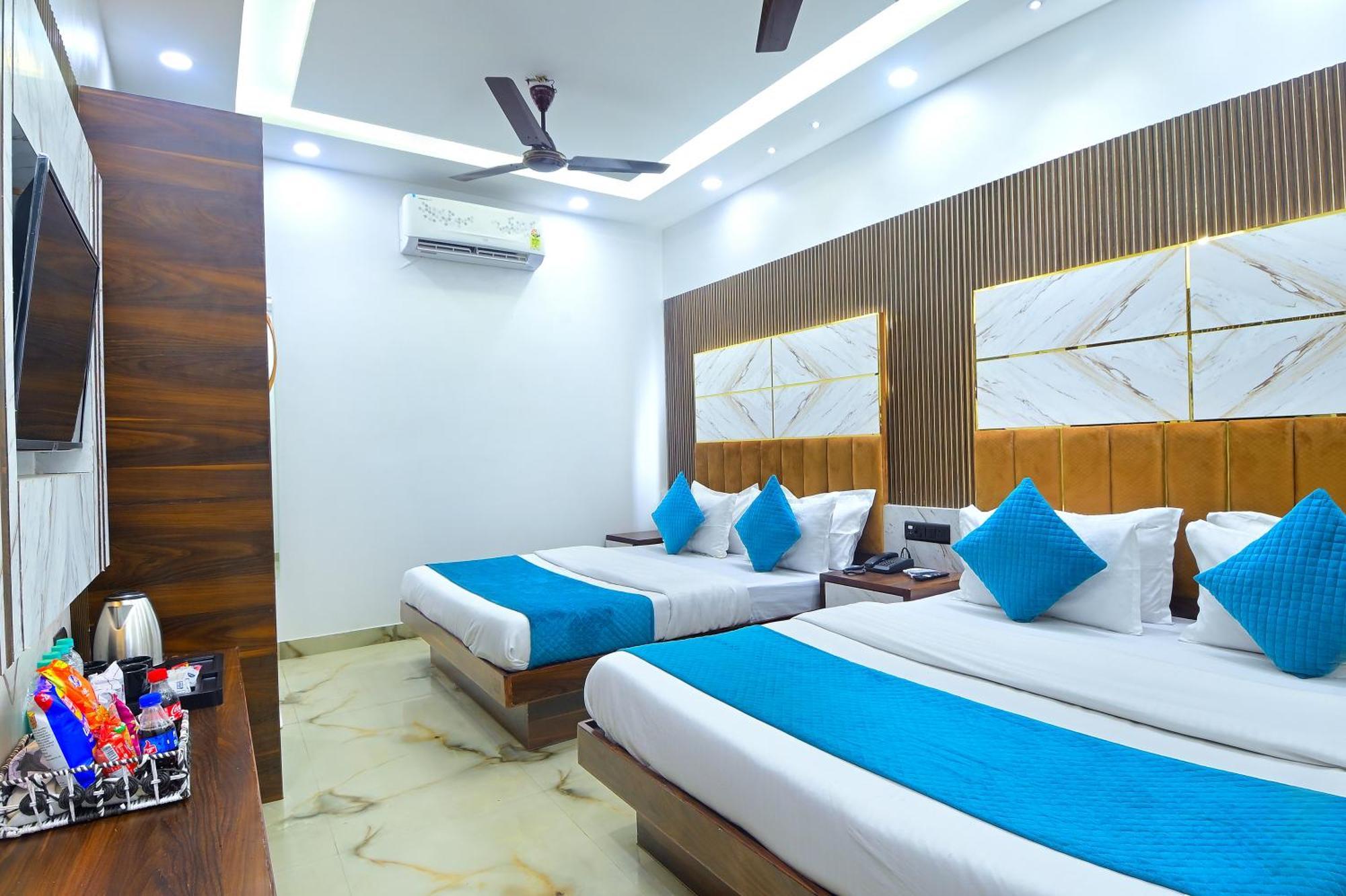 Hotel Nav Durga "2 Walking From New Delhi Railway Station" エクステリア 写真